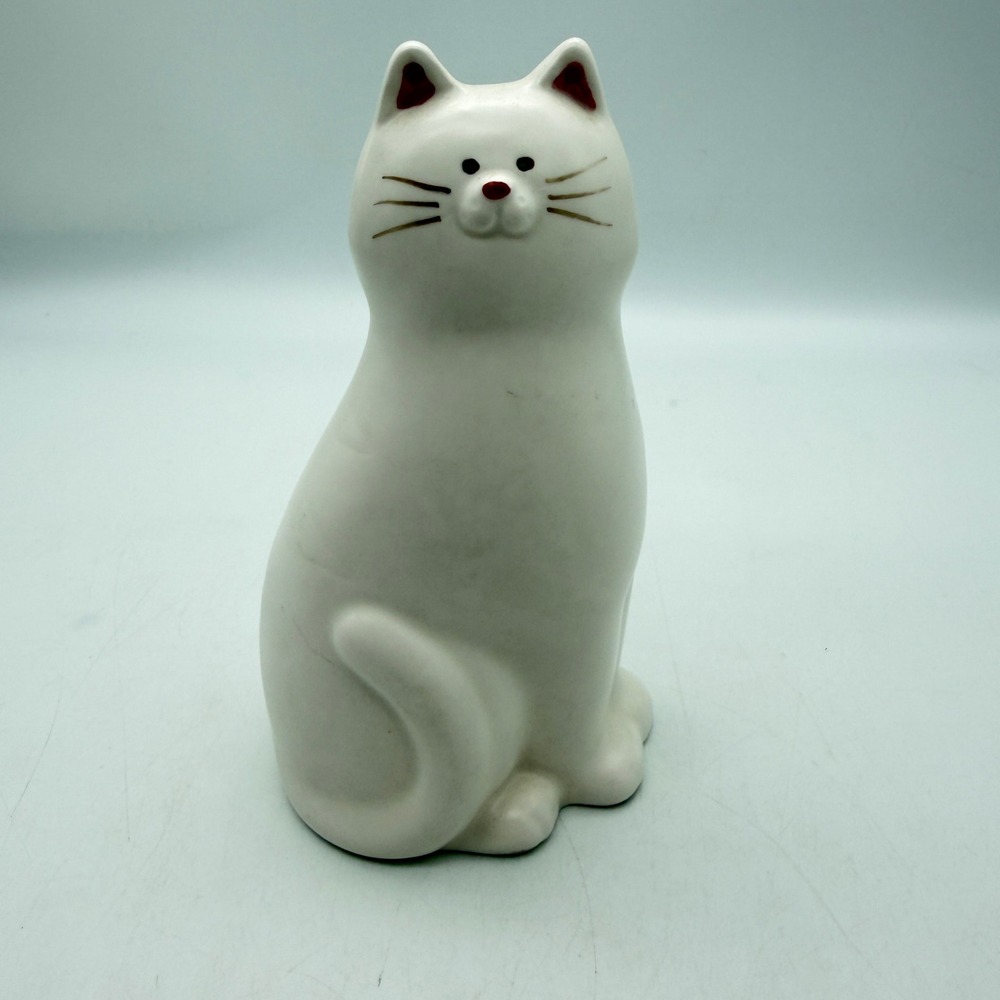 VTG Takahashi White Ceramic Cat Bud Vase Figurine head vase Japan
